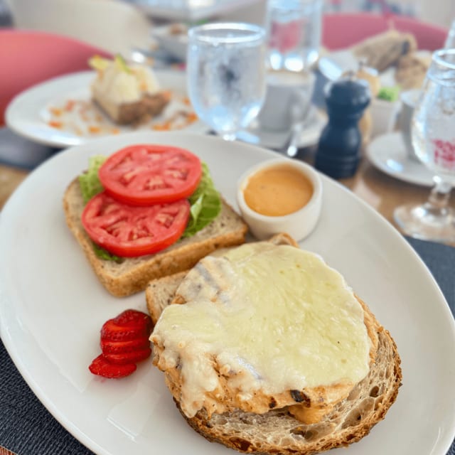 Chicken Sandwich.