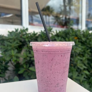 Mixed Berry Smoothie 16 Oz
